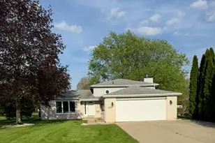 3229 Rustic Ln, Crown Point, IN 46307 - Photo 1