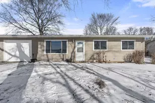 417 W 600 N, Valparaiso, IN 46385 - Photo 1