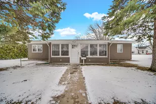 2215 Putnam St, Lake Station, IN 46405 - Photo 1