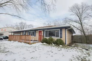 763 Timberline Pkwy, Valparaiso, IN 46385 - Photo 1