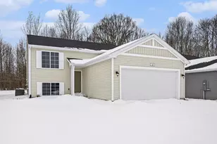 125 Mayfield Dr, Michigan City, IN 46360 - Photo 1