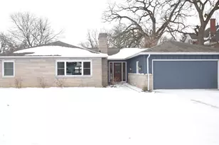 225 W Grace St, Rensselaer, IN 47978 - Photo 1