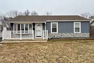 719 N Indiana St, Griffith, IN 46319 - Photo 1