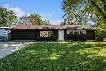 2525 Lakewood Drive, Dyer, IN 46311 - Photo 1