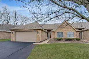 1734 Windfield Dr, Munster, IN 46321 - Photo 1