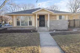 222 Broadmoor Ave, Munster, IN 46321 - Photo 1