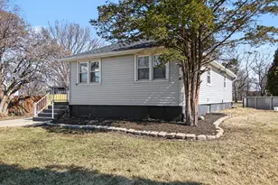 7905 Marshall St, Merrillville, IN 46410 - Photo 1