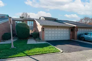 239 Carnoustie Ct, Schererville, IN 46375 - Photo 1
