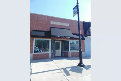 563 S Lake Street, Gary, IN 46403 - Photo 1
