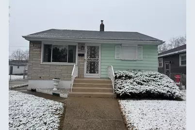 562 Dallas Street, Gary, IN 46406 - Photo 1