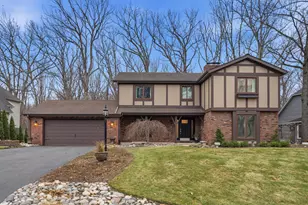 480 Ashford Ln, Valparaiso, IN 46385 - Photo 1