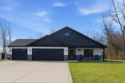 823 11th Street SW, Demotte, IN 46310 - Photo 1