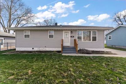 947 N Wood Street, Griffith, IN 46319 - Photo 1