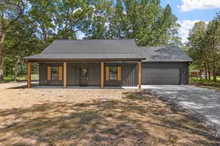 4021 E Porter St, Demotte, IN 46310 - Photo 1