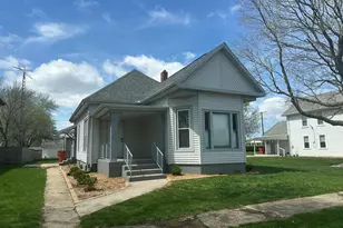 122 N Monon Ave, Francesville, IN 47946 - Photo 1