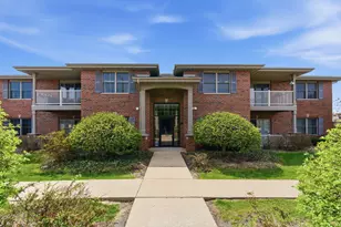 644 Cambridge Ct, Munster, IN 46321 - Photo 1
