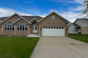 7718 E 108th Ave, Winfield, IN 46307 - Photo 1