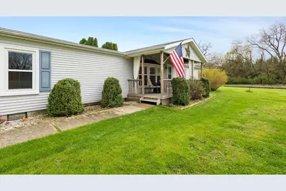 11318 W State Road 2, Westville, IN 46391 - Photo 1