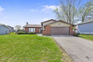 4019 W 76th Ln, Merrillville, IN 46410 - Photo 1