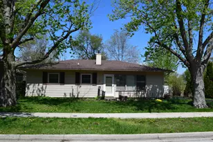 205 Randle St, Valparaiso, IN 46383 - Photo 1