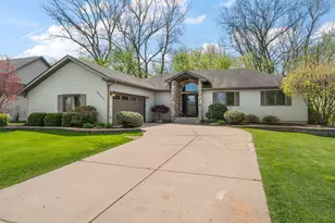 6233 76th Ave, Schererville, IN 46375 - Photo 1