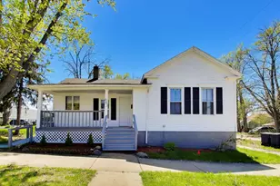 601 E 10th St, Michigan City, IN 46360 - Photo 1