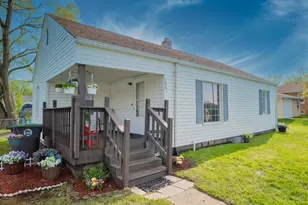 1001 W 38th Ave, Hobart, IN 46342 - Photo 1