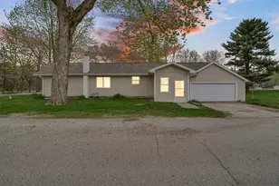 901 E 3rd St, Union Mills, IN 46382 - Photo 1
