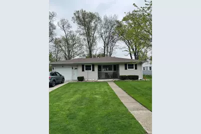 35 Cleveland Terrace, Hobart, IN 46342 - Photo 1