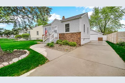 214 N Jay Street, Griffith, IN 46319 - Photo 1