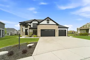 825 Schilling Dr, Crown Point, IN 46307 - Photo 1