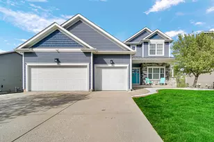 853 E Shakespeare Dr, Valparaiso, IN 46383 - Photo 1