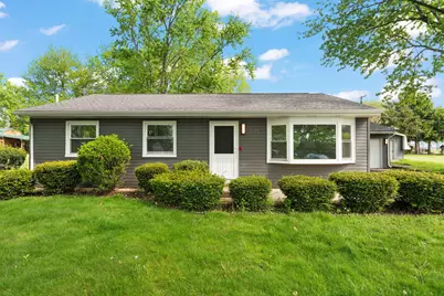 2201 Ade Avenue, Valparaiso, IN 46383 - Photo 1