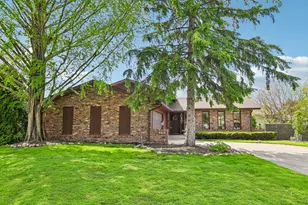 9618 Walnut Dr, Munster, IN 46321 - Photo 1