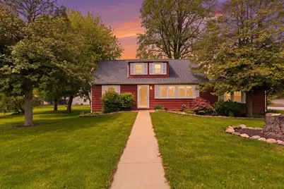 131 N 18th Street, Chesterton, IN 46304 - Photo 1