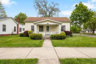 201 W Chestnut St, New Carlisle, IN 46552 - Photo 1