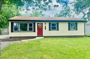 745 Juniper Rd, Valparaiso, IN 46385 - Photo 1