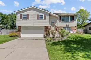 3193 Hickory St, Portage, IN 46368 - Photo 1