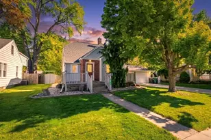 807 Institute St, Valparaiso, IN 46383 - Photo 1