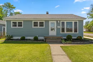 102 S Delaware St, Hobart, IN 46342 - Photo 1