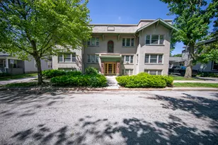 205 Michigan Ave, Valparaiso, IN 46383 - Photo 1
