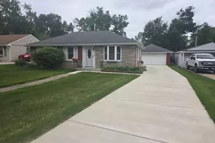 309 Maple Ln, Crown Point, IN 46307 - Photo 1