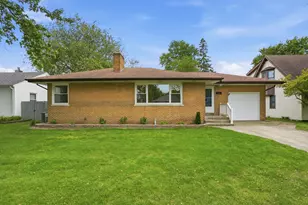3116 Garfield Ave, Highland, IN 46322 - Photo 1