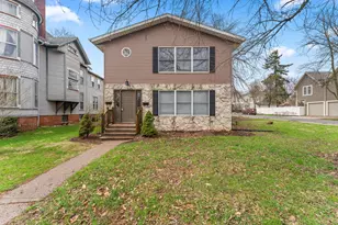 507 Franklin St, Valparaiso, IN 46383 - Photo 1