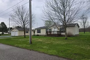 5624 E Neininger, Monticello, IN 47960 - Photo 1
