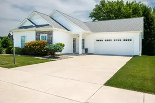 2655 Flagstone Dr, Valparaiso, IN 46385 - Photo 1