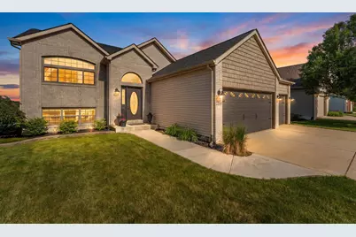 2753 Cameron Place, Valparaiso, IN 46385 - Photo 1