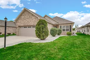7628 E 103rd Dr, Crown Point, IN 46307 - Photo 1