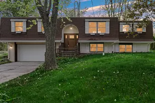 7951 Catalpa St, Dyer, IN 46311 - Photo 1