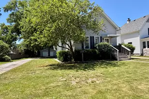 1706 Monroe St, La Porte, IN 46350 - Photo 1